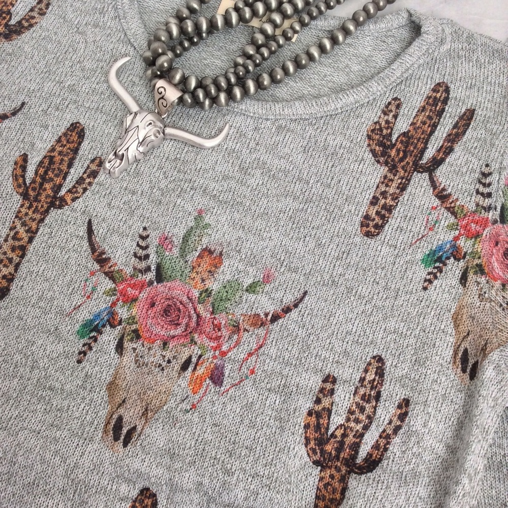 Bohemian Floral Longhorn Cow Skull Print Knit Top - Picture 7 of 8